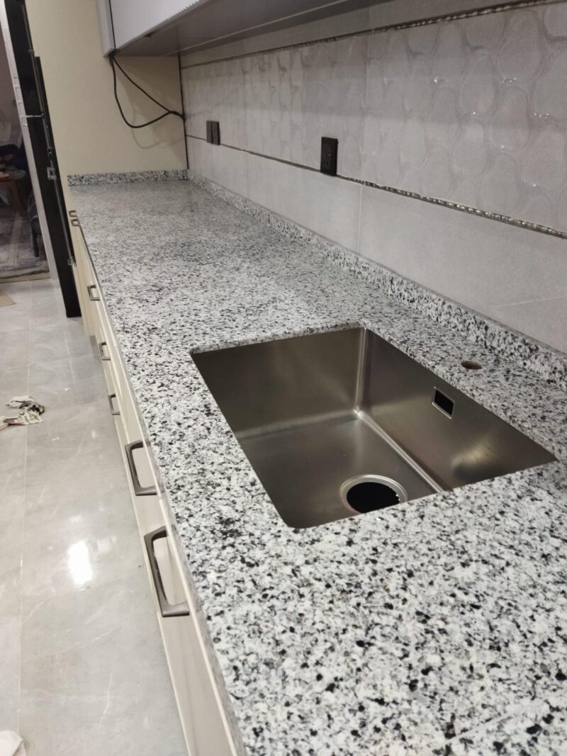 P White Granit mutfak tezgahı