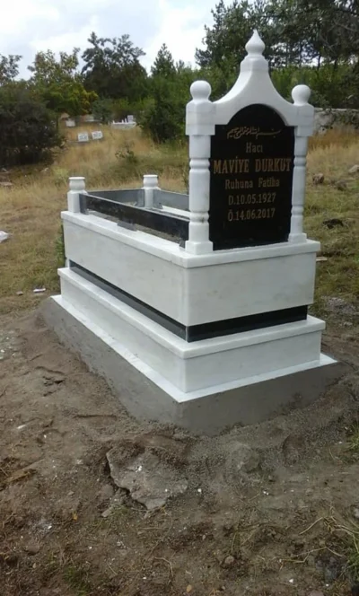 Beyaz Çift Katlı Mermer Mezar