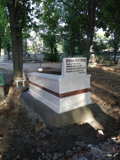 Çift Kat Kızaklı Beyaz Mermer Mezar